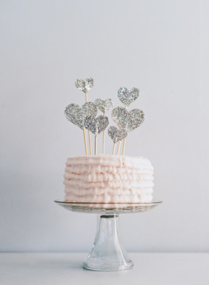glitter-heart-caketopper