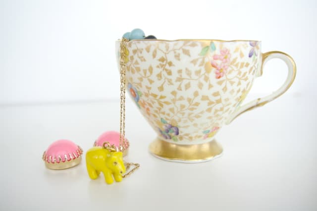 teacup as a DIY jewelry holder teacup as a DIY jewelry box