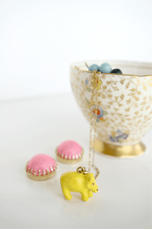 pretty little teacup as a jewelry holder pretty little teacup as a jewelry holder
