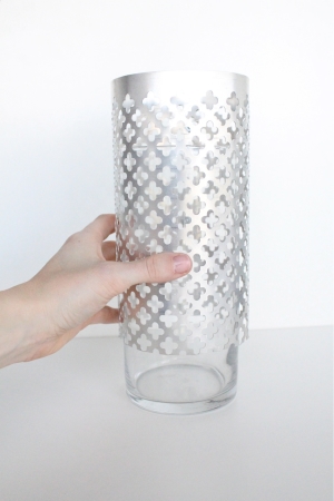 DIY aluminum vase and utensil holder