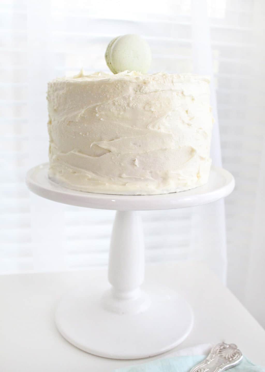 cream cheese and dark chocolate frosted cake recipe