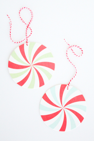 last minute DIY candy gift tags from coasters!