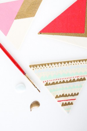DIY wooden triangle necklace