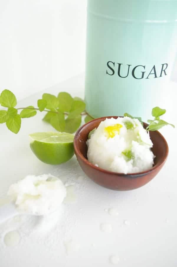 DIY Organic Citrus Sugar Scrub for an at home spa experience! Sugar & Cloth by Top Houston Lifestyle Blogger Ashley Rose #scrub #spa #organic #citrus #sugarscrub #exfoliate #r&r #refresh 