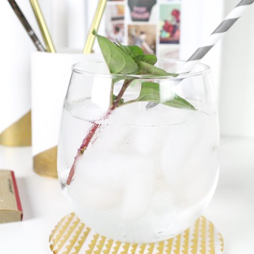 How To Make An Easy DIY Waterproof Paper Coasters