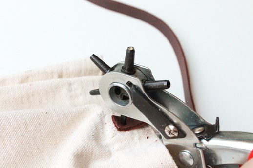 DIY Revamp Any Bag with Leather Straps - Sugar & Cloth - Houston Bloggers - DIY Accessory