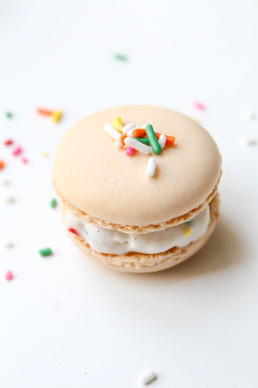 Skinny Macaroon Ice Cream Sandwiches - Sugar & Cloth - Glossary of Macs - Recipe - Houston Blogger