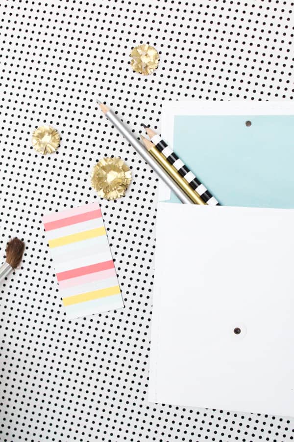 DIY patterned magnetic board by Sugar & Cloth