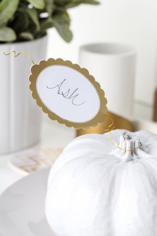 DIY pumpkin leaf place cards - Sugar & Cloth - Entertaining - Holiday - Houston Blogger