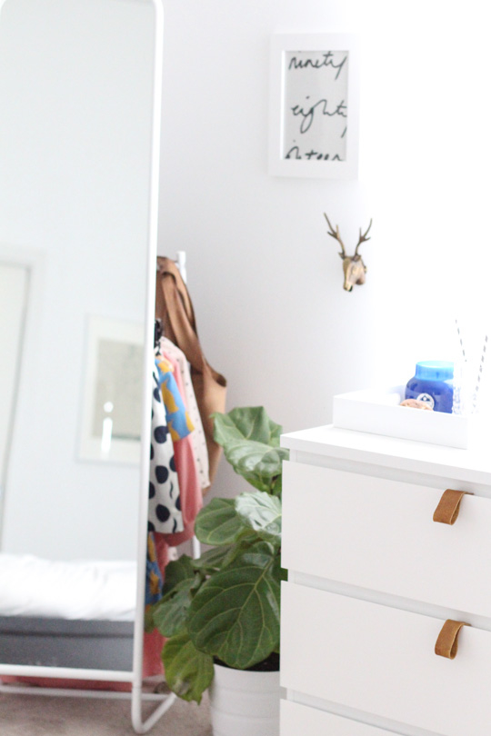 DIY Ikea hack dresser and prepping for guests- Stand Alone Mirror - Sugar & Cloth - DIY by Houston Blogger Ashley Rose #guestprep #DIY #ikeahack #hack #holidays #leather #dresser #homedecor #decor #diydecor