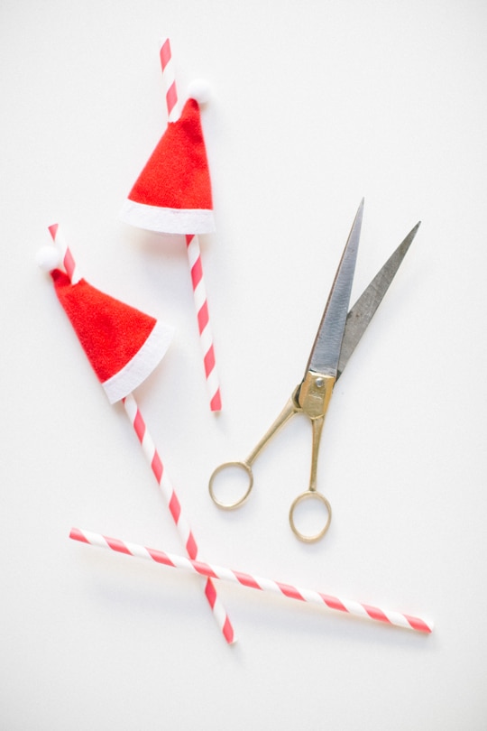 One Minute Santa Hat Straw Toppers - Holidays - Sugar & Cloth - DIY - Entertaining - Houston Blogger