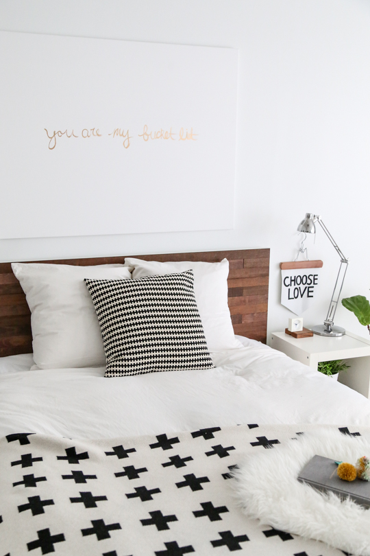 20 Best DIY Headboard Ideas for Your Bedroom