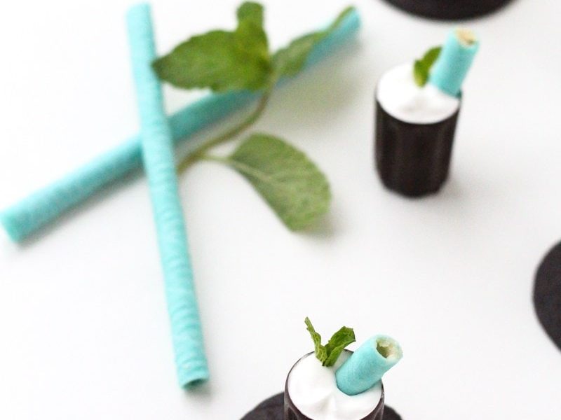 Edible White Chocolate Mint Mousse Cups - Sugar and Cloth