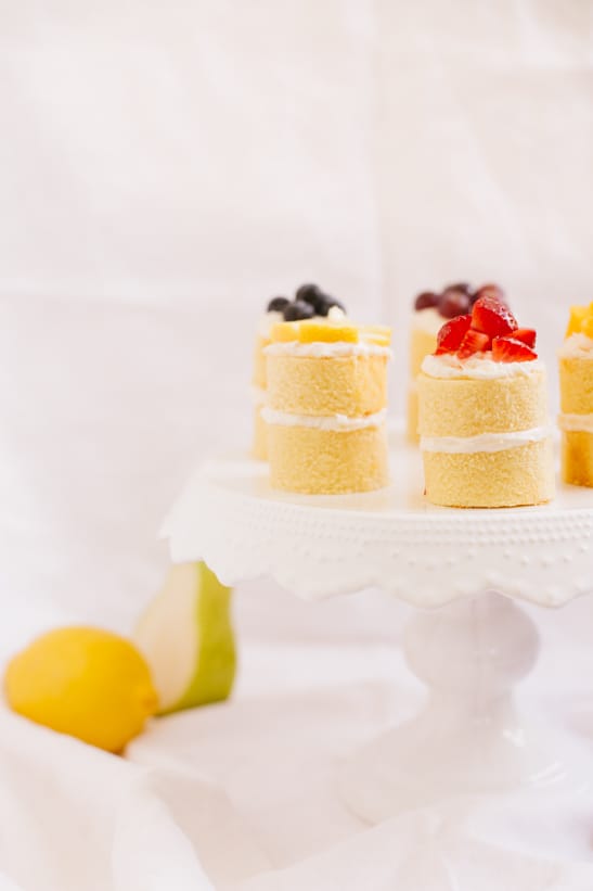 mini rainbow cake recipe | sugarandcloth.com