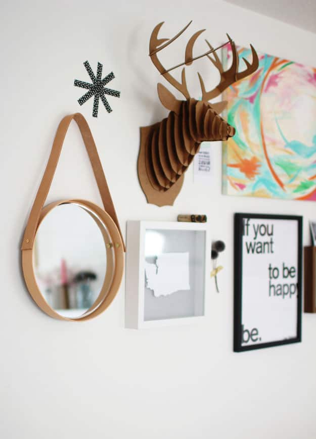DIY hanging mirror | sugarandcloth.com