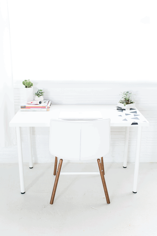 DIY geometric chalkboard notes desktop | sugarandcloth.com