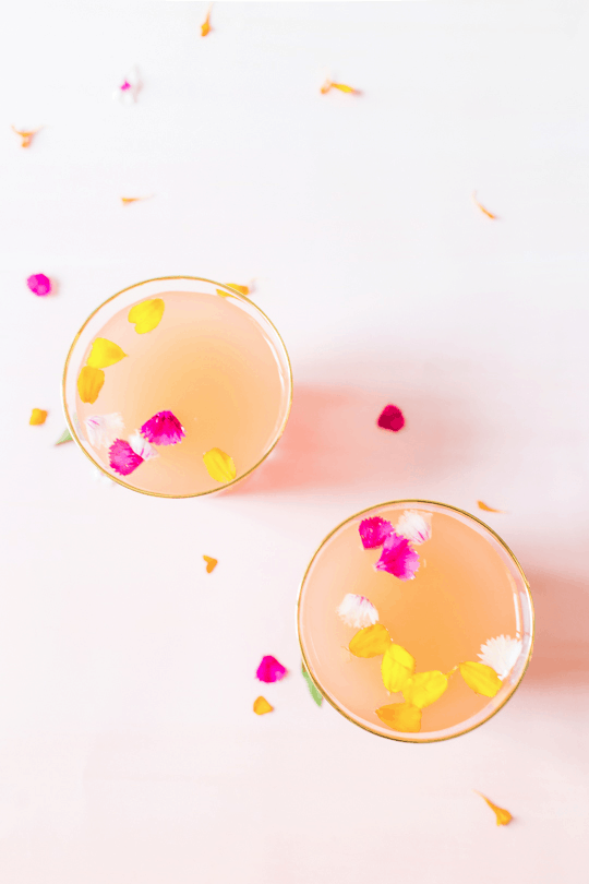 rose cocktail with floral sprinkles | sugarandcloth.com