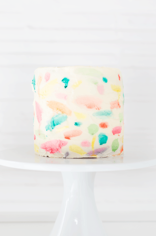 DIY Abstract watercolor painted cake | sugarandcloth.com