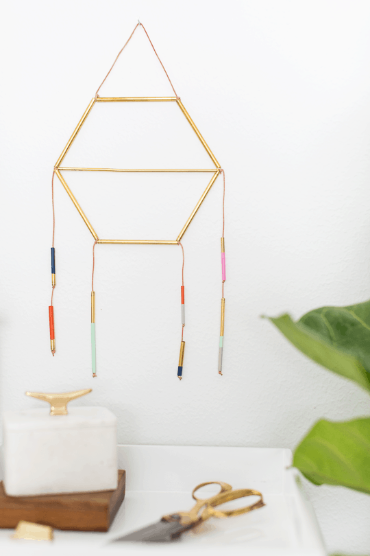 modern metallic dreamcatcher DIY | sugarandcloth.com