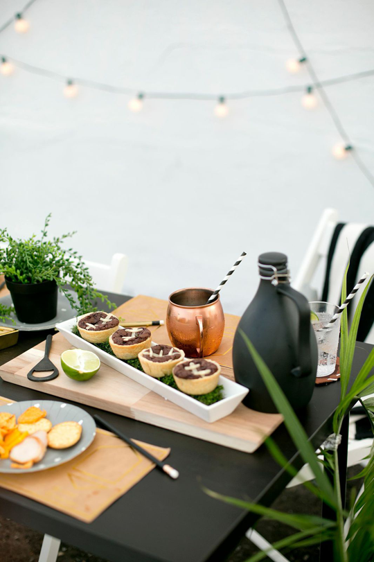 a DIY rooftop football watch party | sugarandcloth.com