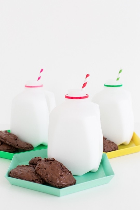 DIY Santa Milk And Cookies Idea