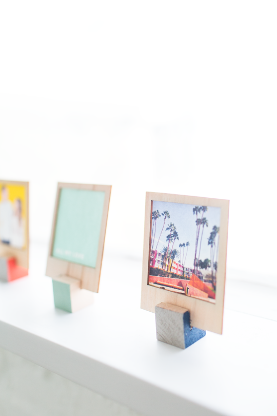 DIY wooden polaroid stands | sugar and cloth