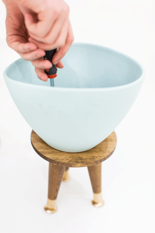 Step 4- DIY mid century planters by Ashley Rose of Sugar & Cloth, an award winning DIY blog.