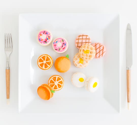 DIY brunch macarons | sugar & cloth