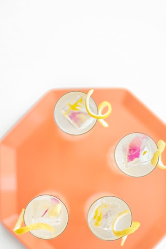 Spring fling cocktail recipe with peony ice cubes | sugar & cloth