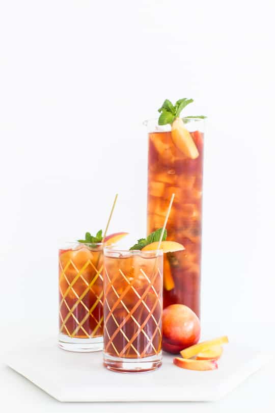 peached iced tea cocktail recipe | sugar & cloth