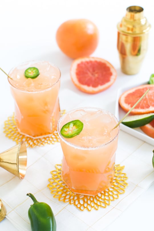 simple spicy paloma recipe #sipsforsummer - Sugar & Cloth