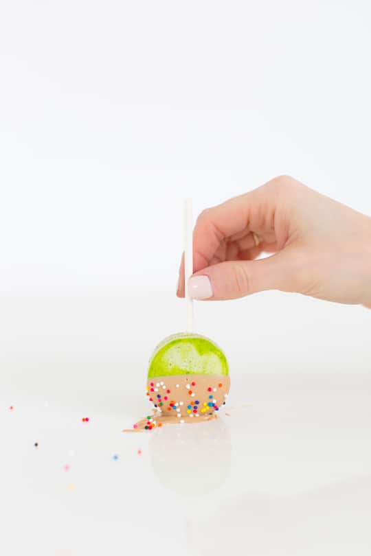 DIY Candied Apple Macarons- Sugar and Cloth