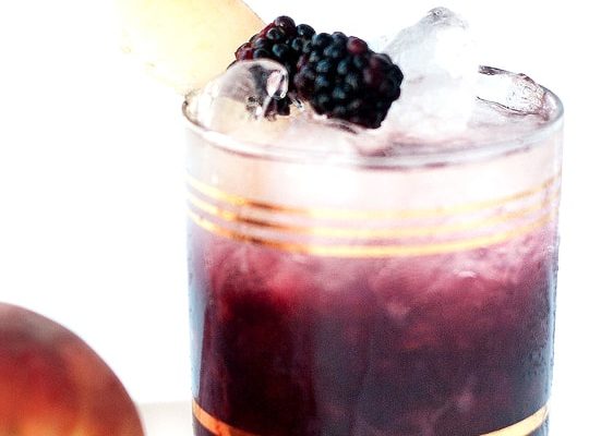 Peach and Blackberry Bramble Cocktail Recipe - Sugar and Cloth