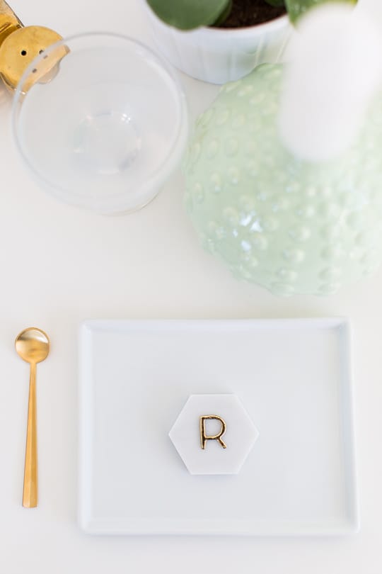 DIY Marble Hexagon Place Cards-4