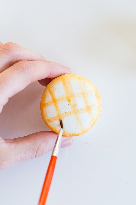 DIY Pie macarons - Sugar & Cloth