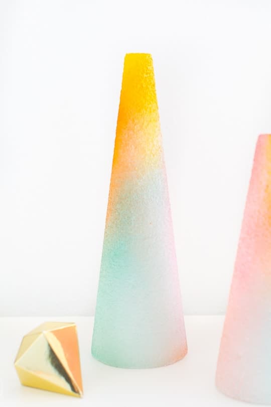 DIY foam gradient trees - sugar and cloth