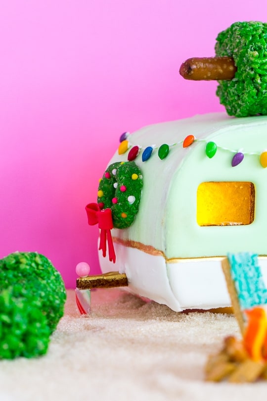 DIY retro camper gingerbread house and recipe - sugar and cloth