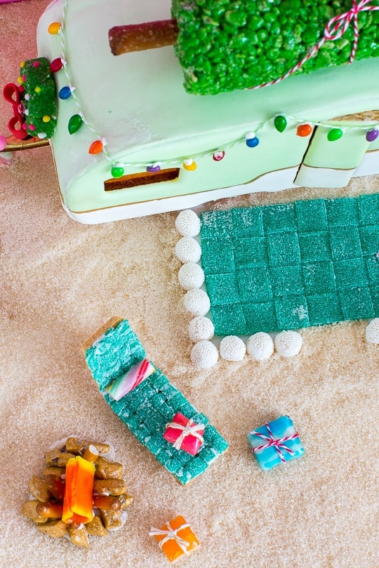 DIY retro camper gingerbread house and recipe - sugar and cloth