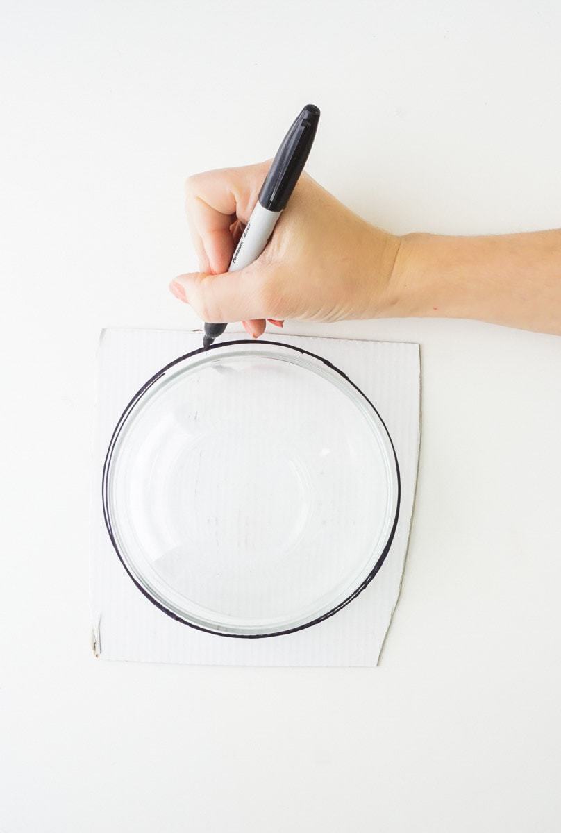 DIY concrete tray - sugar and cloth