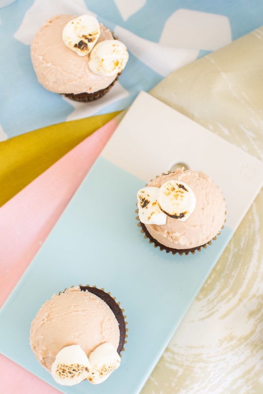 Dunkin Donuts Hot Chocolate Frosting Recipe - Sugar and Cloth