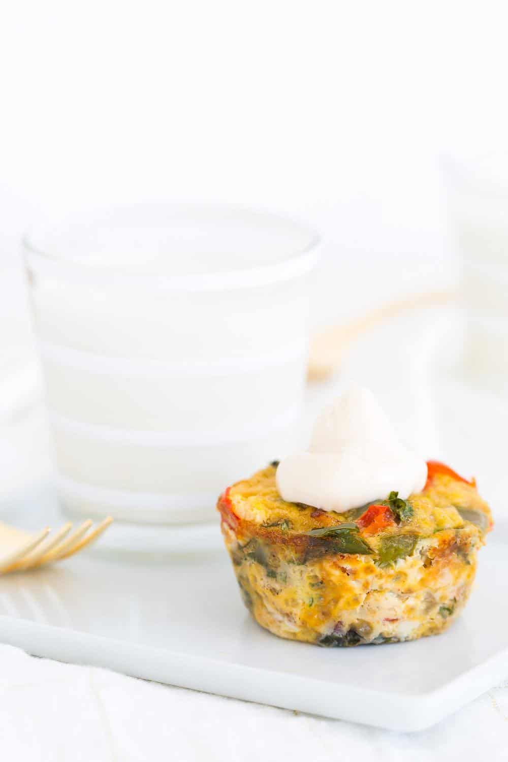 Sriracha Bacon Breakfast Egg Muffins Recipe