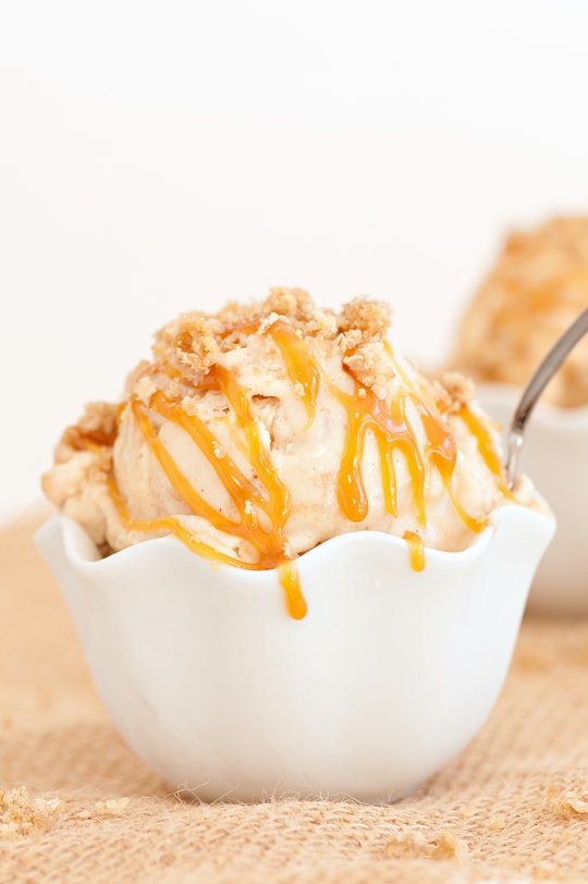 caramel apple crumble ice cream recipe - sugar and cloth