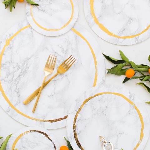 decorative DIY marble plates - sugar and cloth - weddings - entertaining