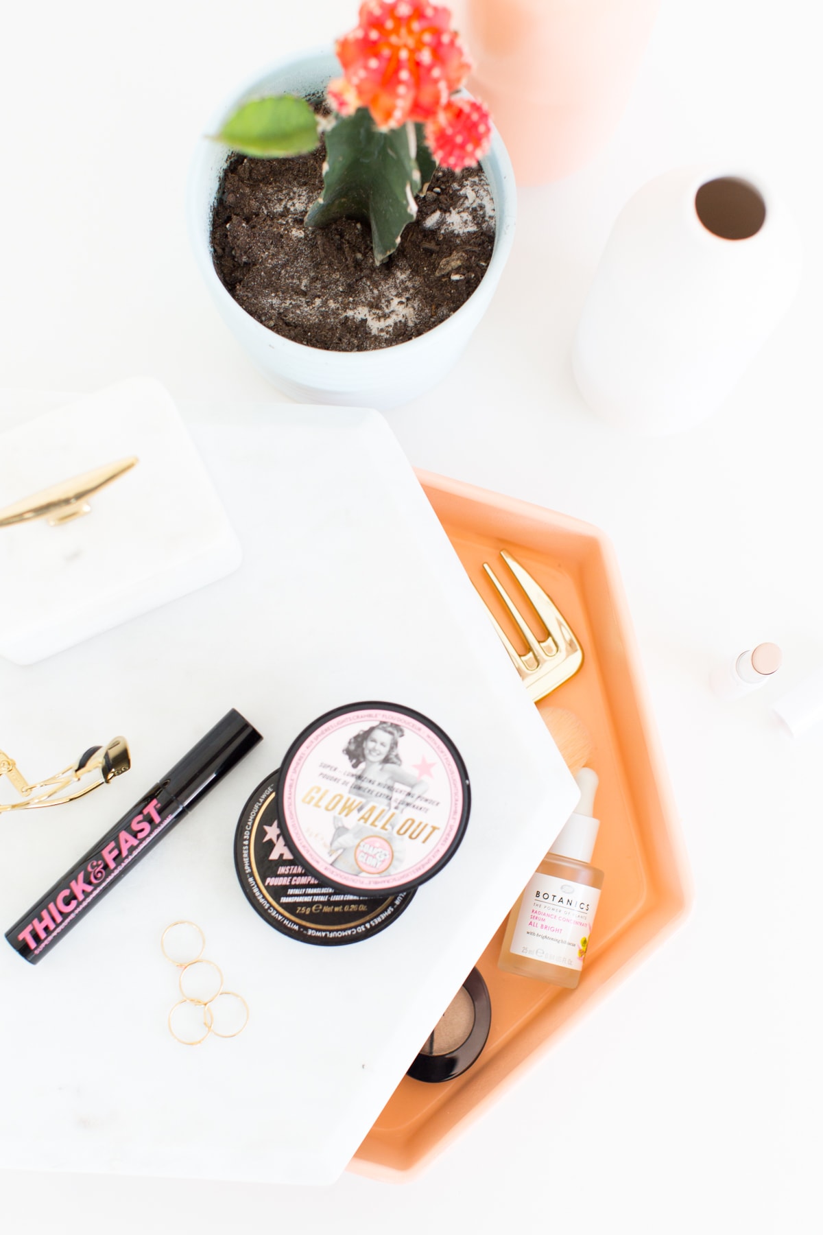 DIY Storage vanity tray - sugar and cloth