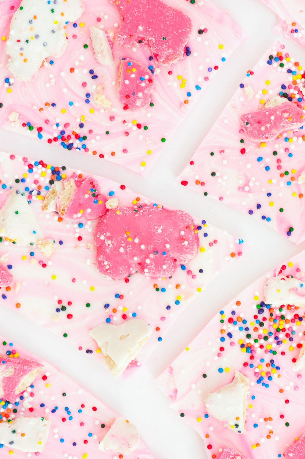 Simple frosted circus animal cookie bark recipe - sugar and cloth