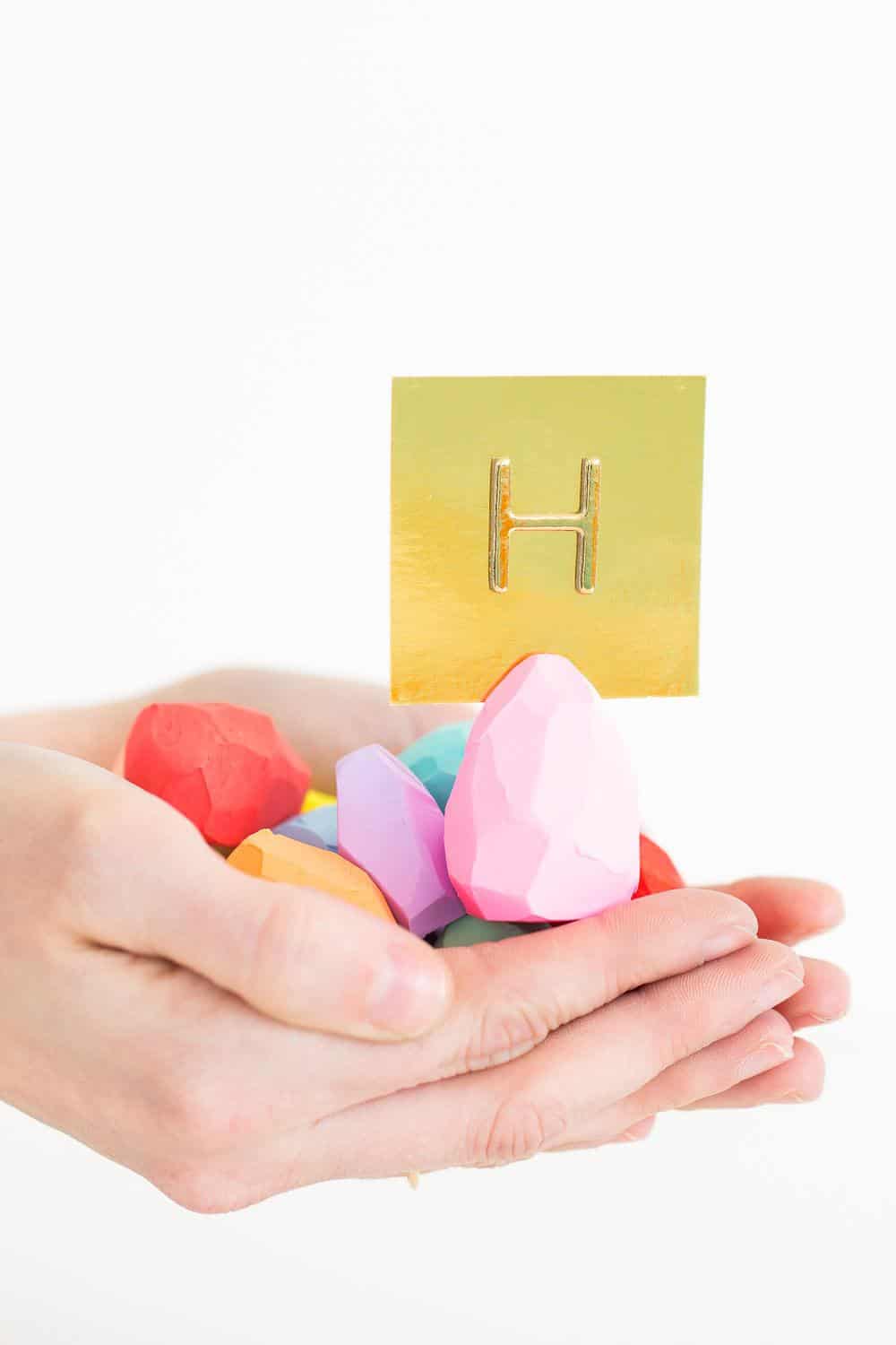 DIY Faceted Easter Egg Place Card Holders