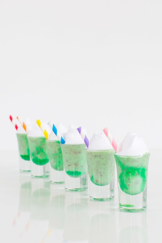 marble creme de menthe ice cream shots for St. Patrick's Day - sugar and cloth