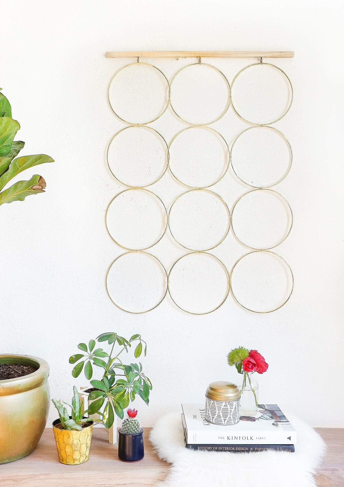 A simple and sophisticated DIY brass ring wall decor to hang at home! - sugar and cloth