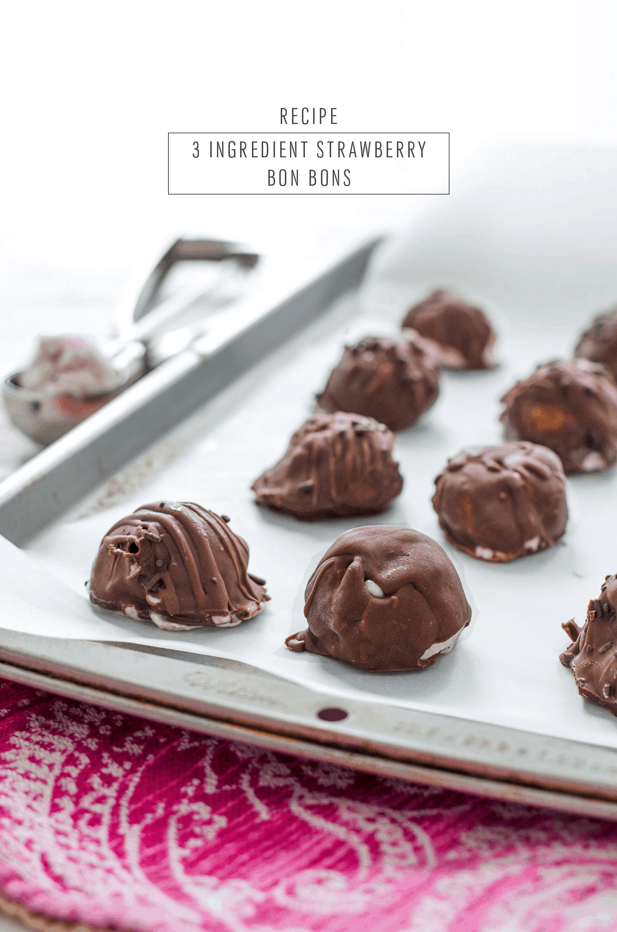 Yummy 3 ingredient strawberry ice cream bon bons - sugar and cloth - dessert 