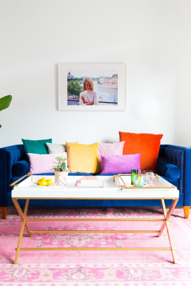 A colorful livingroom makeover: how to choose the perfect white wall - sugar and cloth - houston blogger - best DIY blog - ashley rose - Instagram